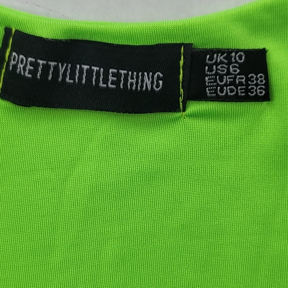 PRETTYLITTLETHING Neon Green Buckle Strap Crop Top. Size 6 - Picture 3 of 6